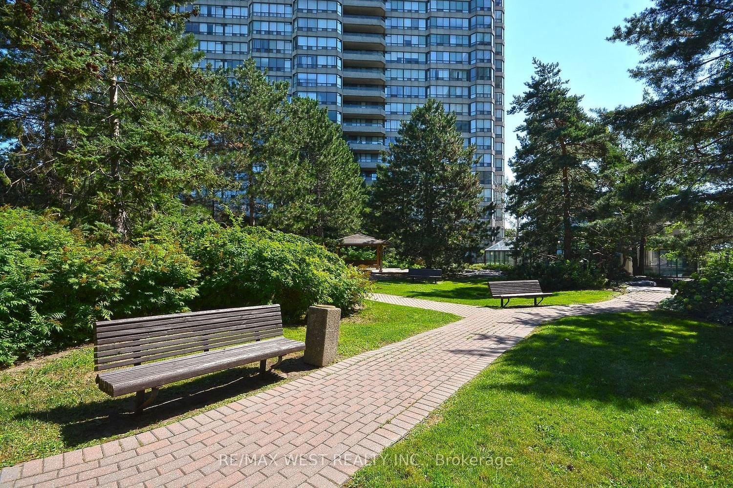 24 Hanover Rd, unit 1205 for sale - image #28