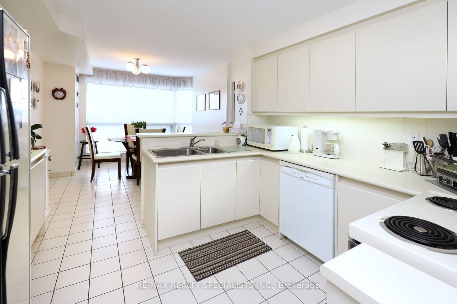 1800 The Collegeway, unit 1411 for sale - image #10