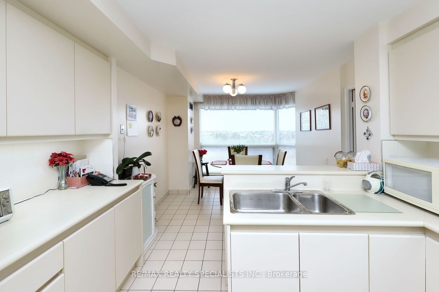 1800 The Collegeway, unit 1411 for sale - image #11