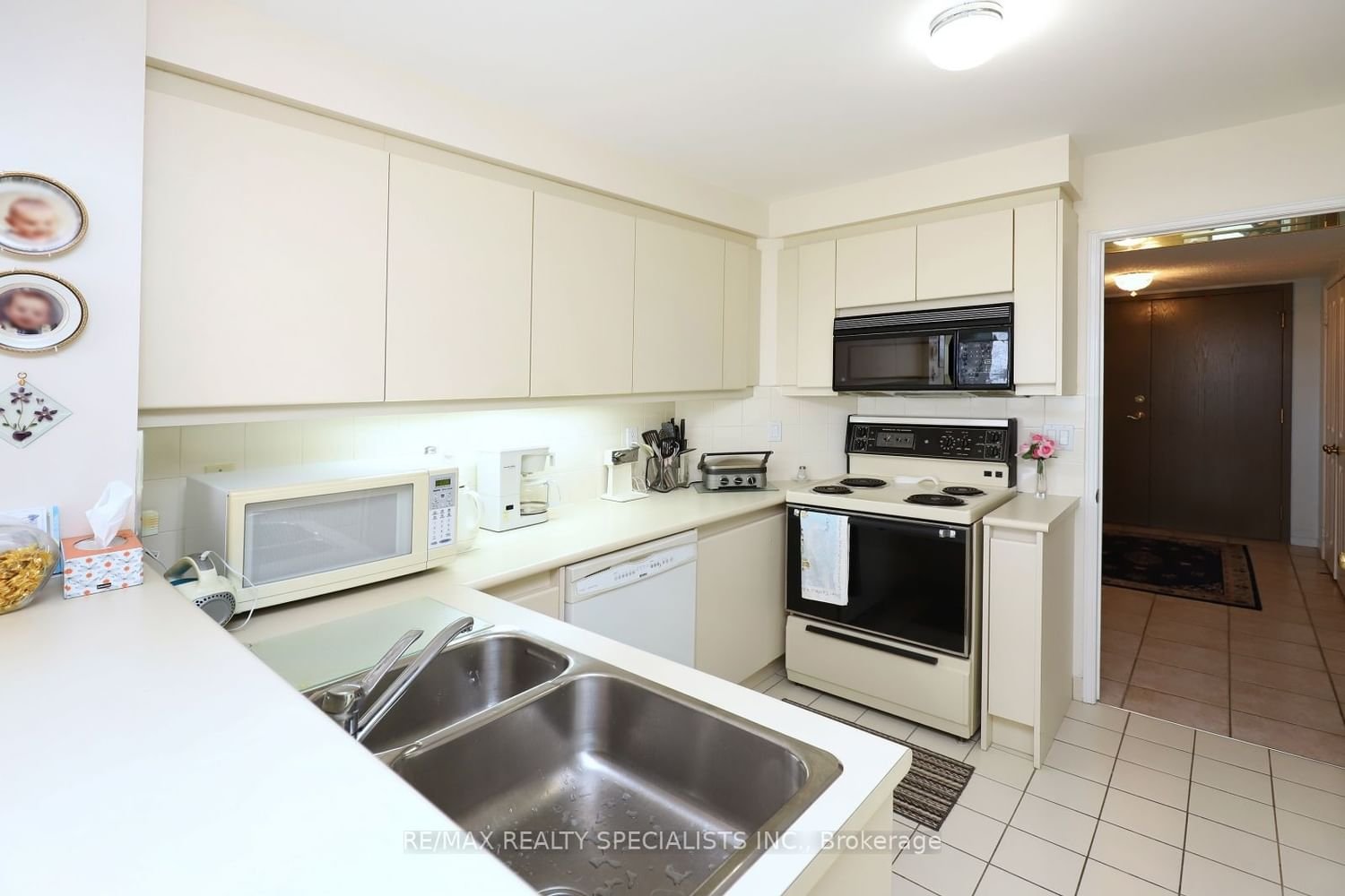 1800 The Collegeway, unit 1411 for sale - image #9