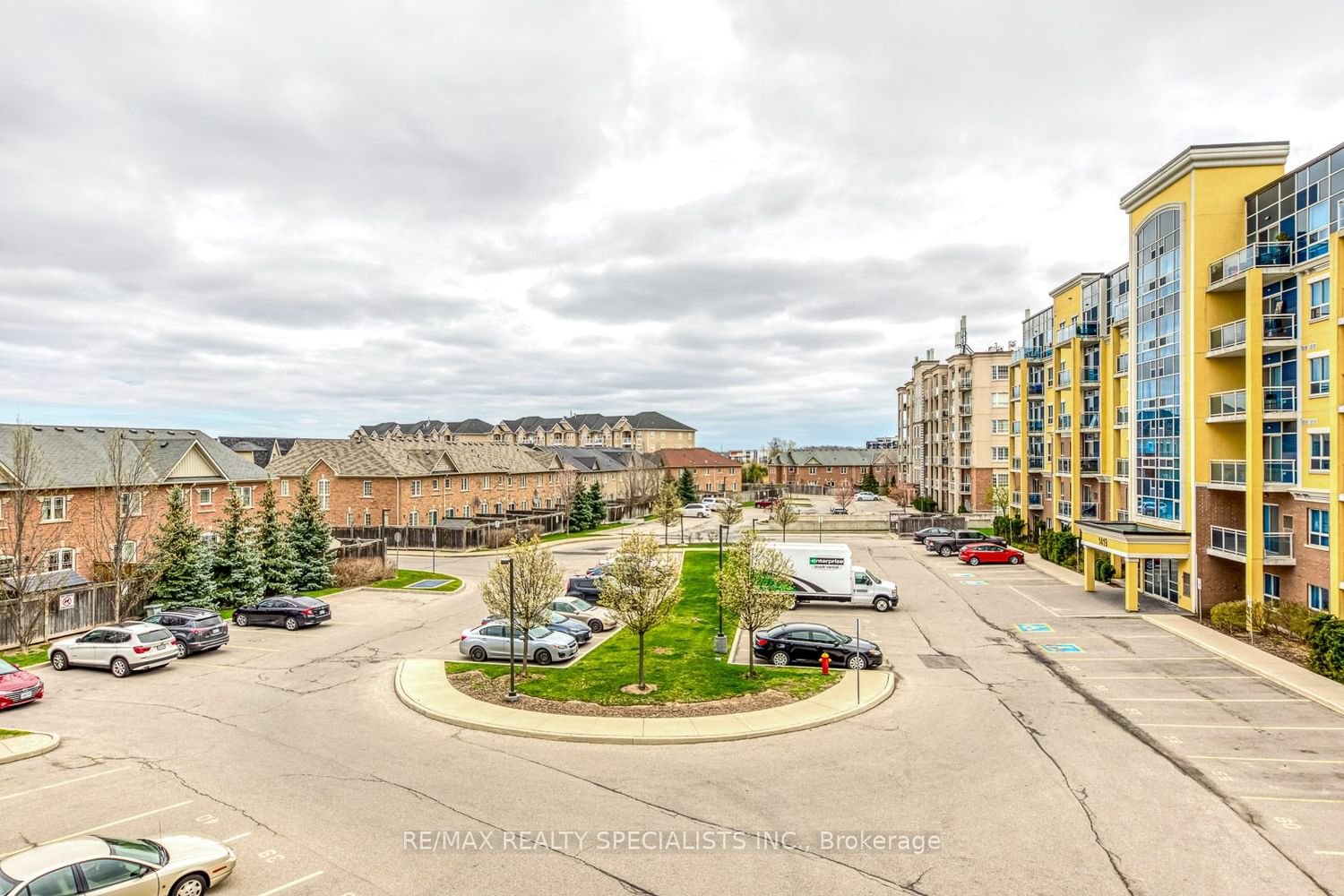 1421 Costigan Rd, unit 312 for sale - image #32