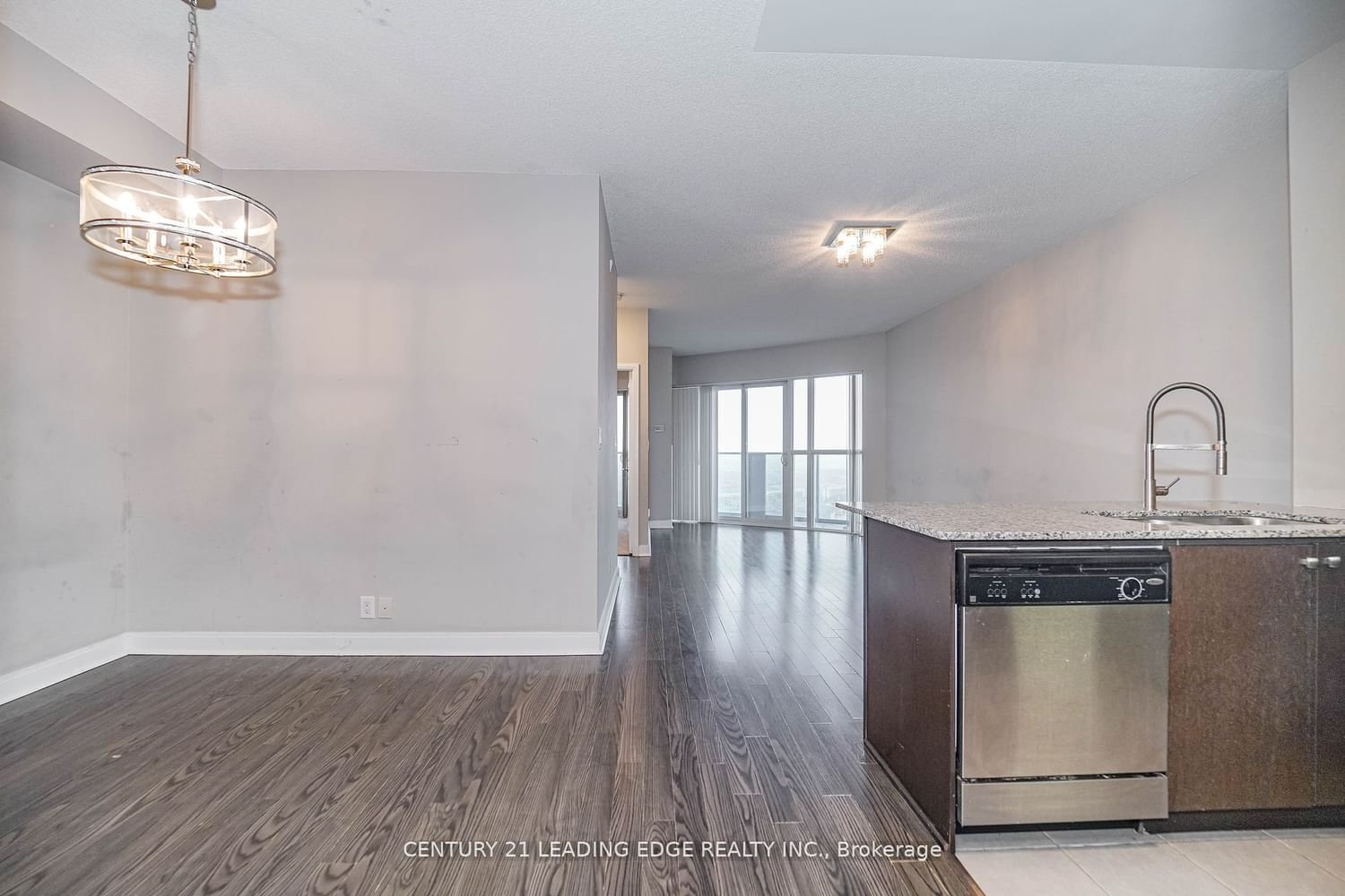 60 Absolute Ave, unit 4107 for rent - image #6