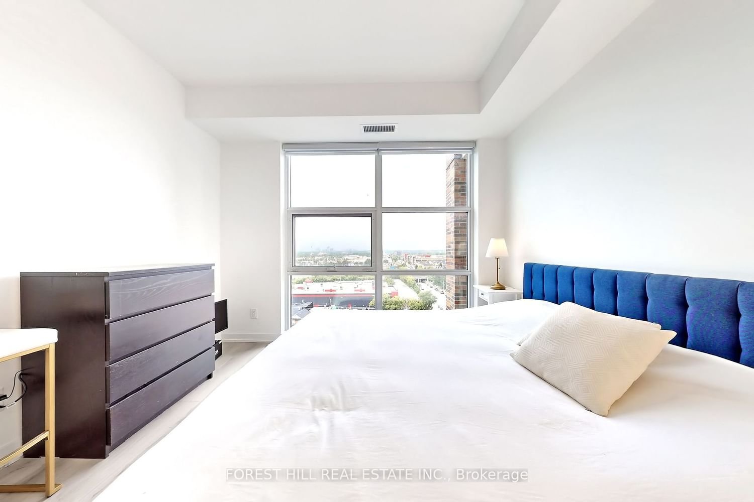 1787 St Clair Ave W, unit 1005 for rent - image #13