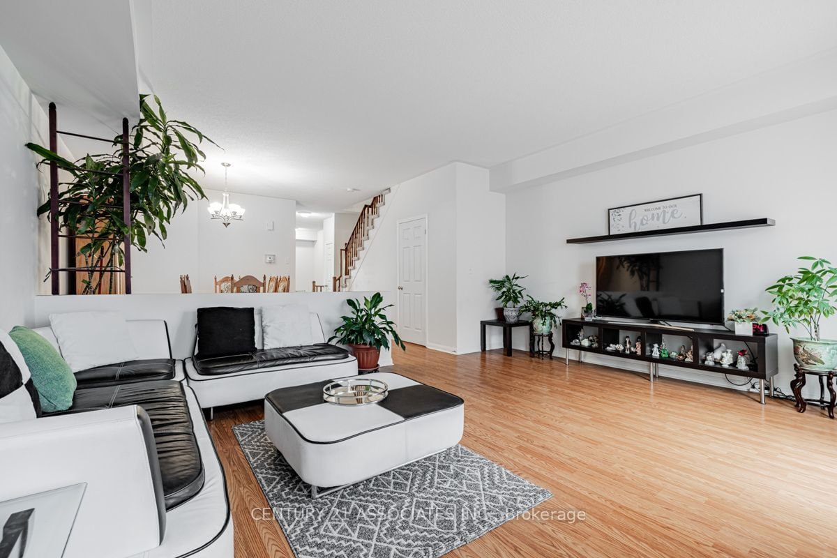 3029 Finch Ave W, unit 13 for sale - image #15