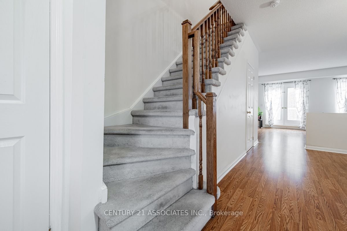 3029 Finch Ave W, unit 13 for sale - image #8