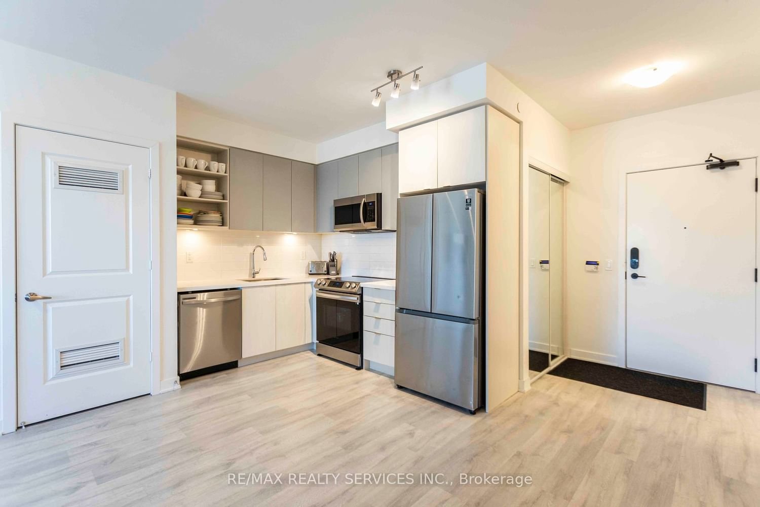4675 Metcalfe Ave, unit 1810 for sale - image #11