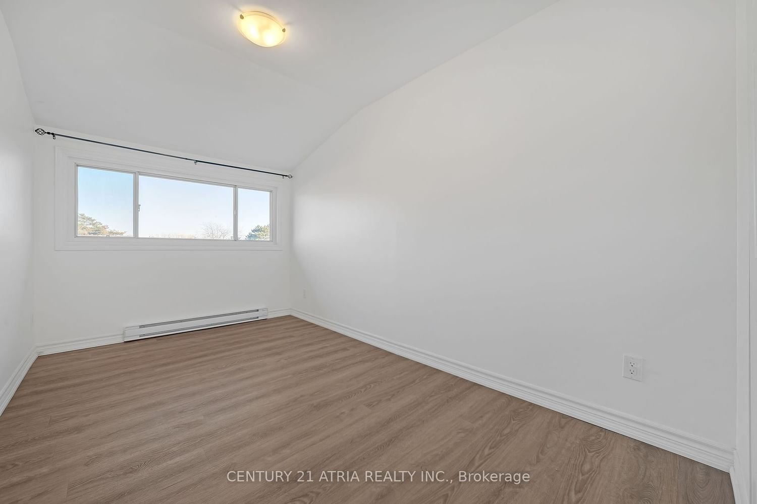 73 Driftwood Ave, unit 18 for sale - image #17