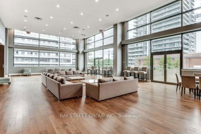 2200 Lakeshore Blvd W, unit 2607 for sale