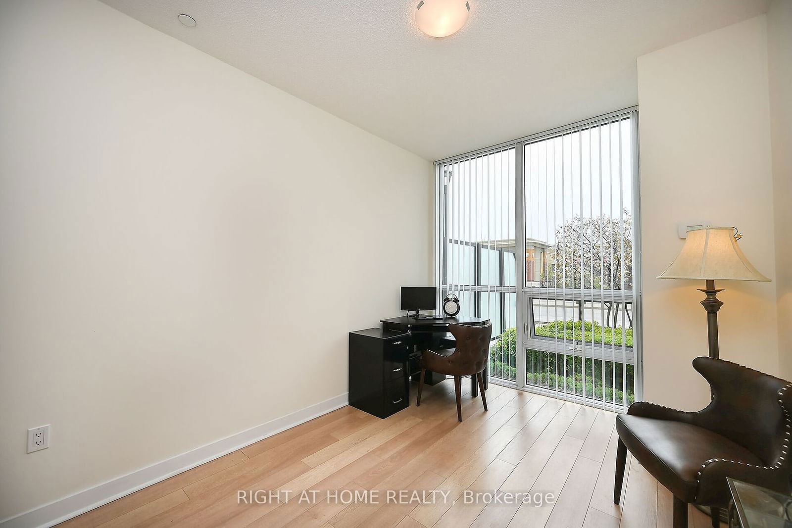 3975 Grand Park Dr, unit 109 for sale - image #26