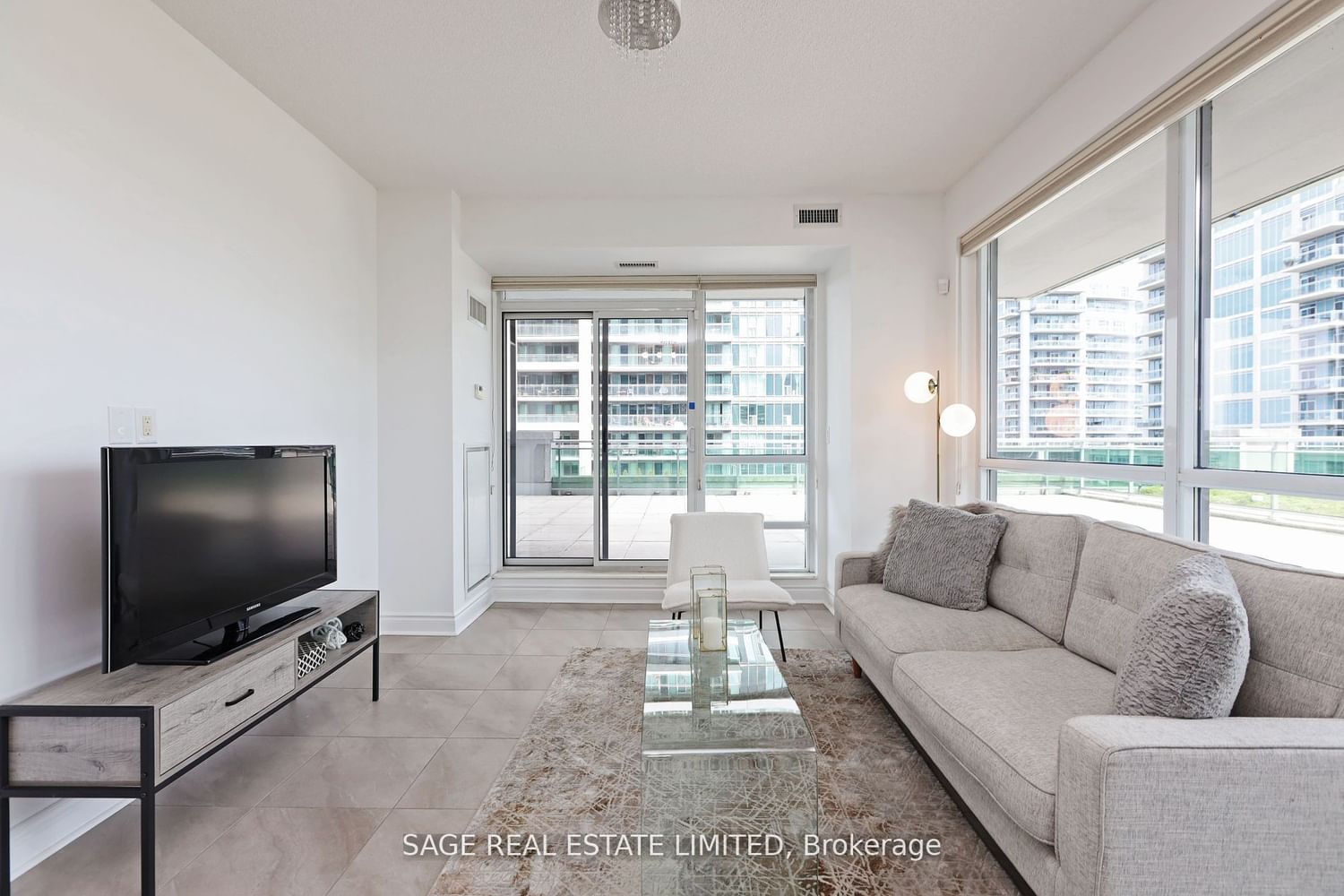 16 Brookers Lane, unit 409 for sale - image #8