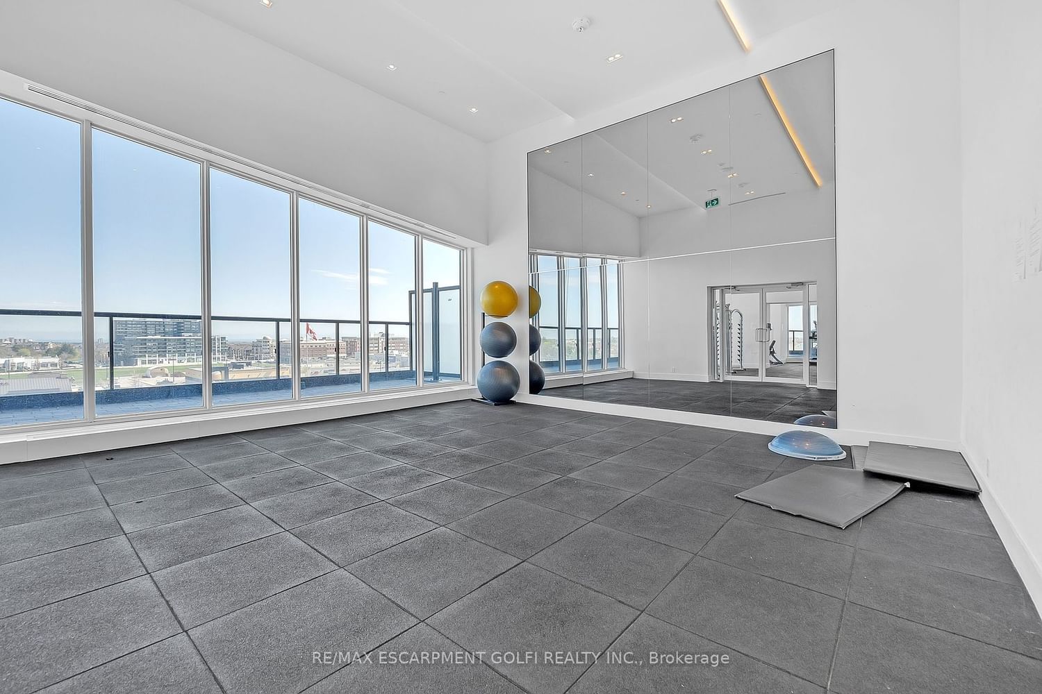 297 Oak Walk Dr, unit 1106 for sale - image #25