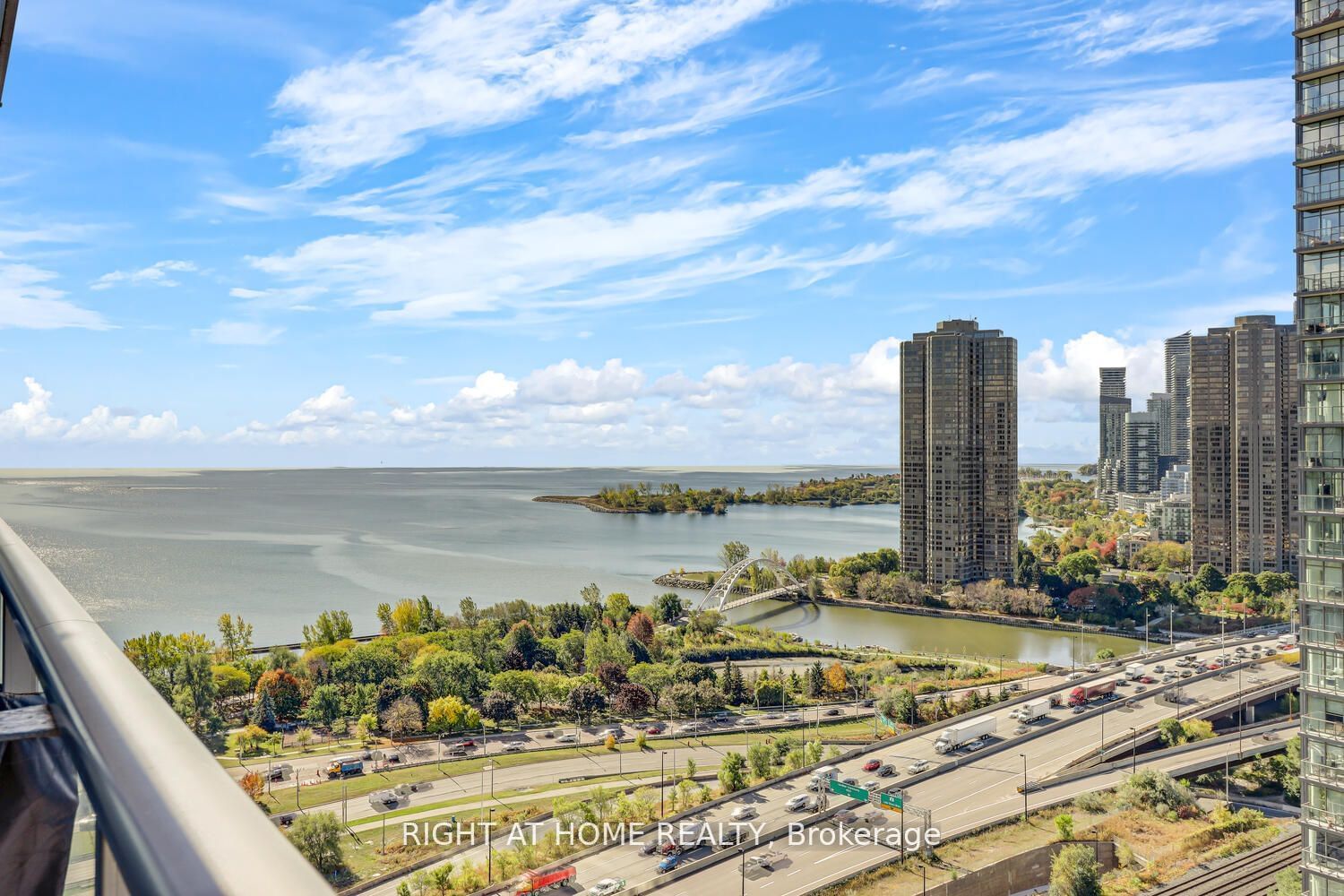 103 The Queensway, unit 2410 for sale