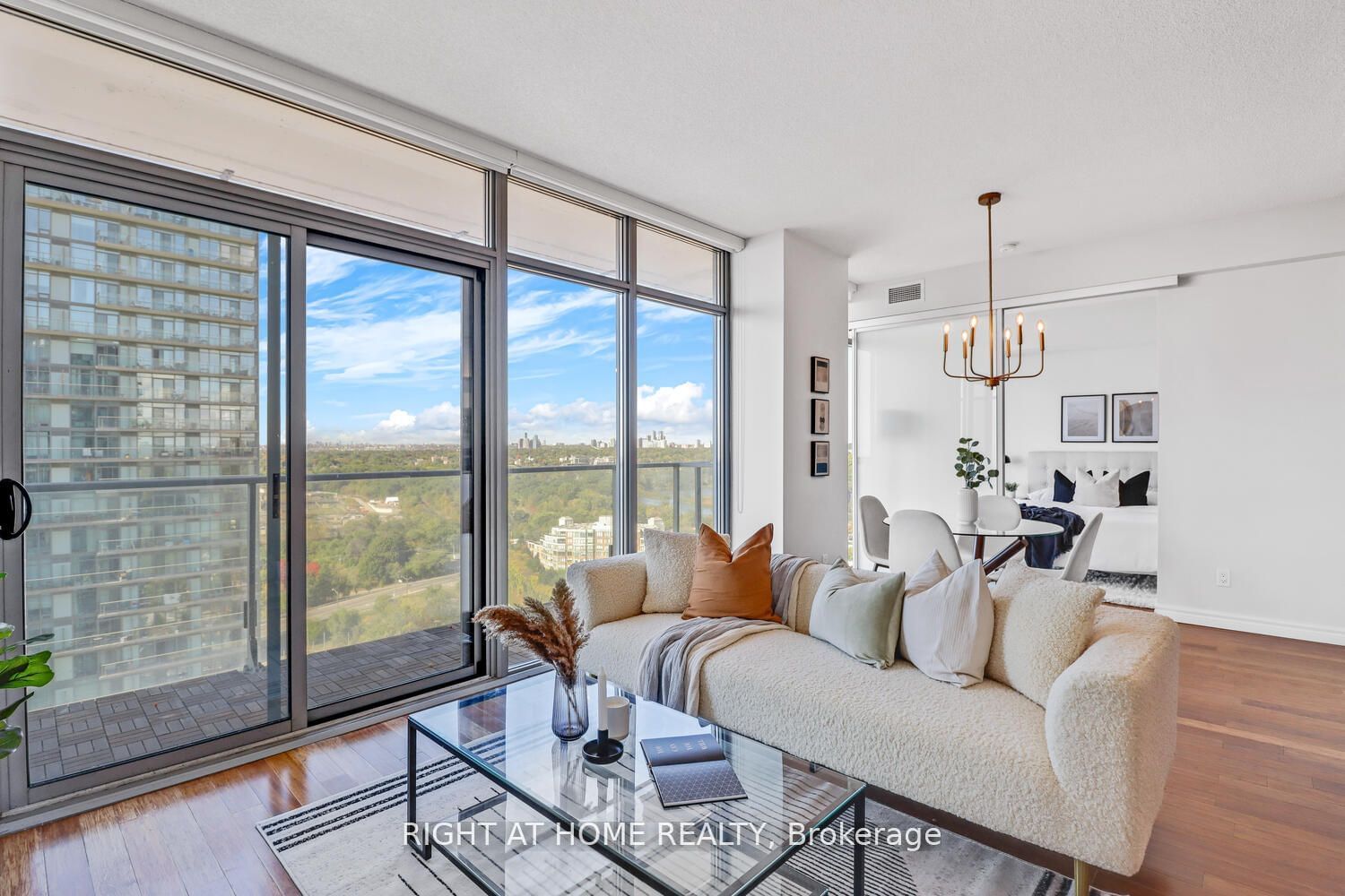 103 The Queensway, unit 2410 for sale - image #2