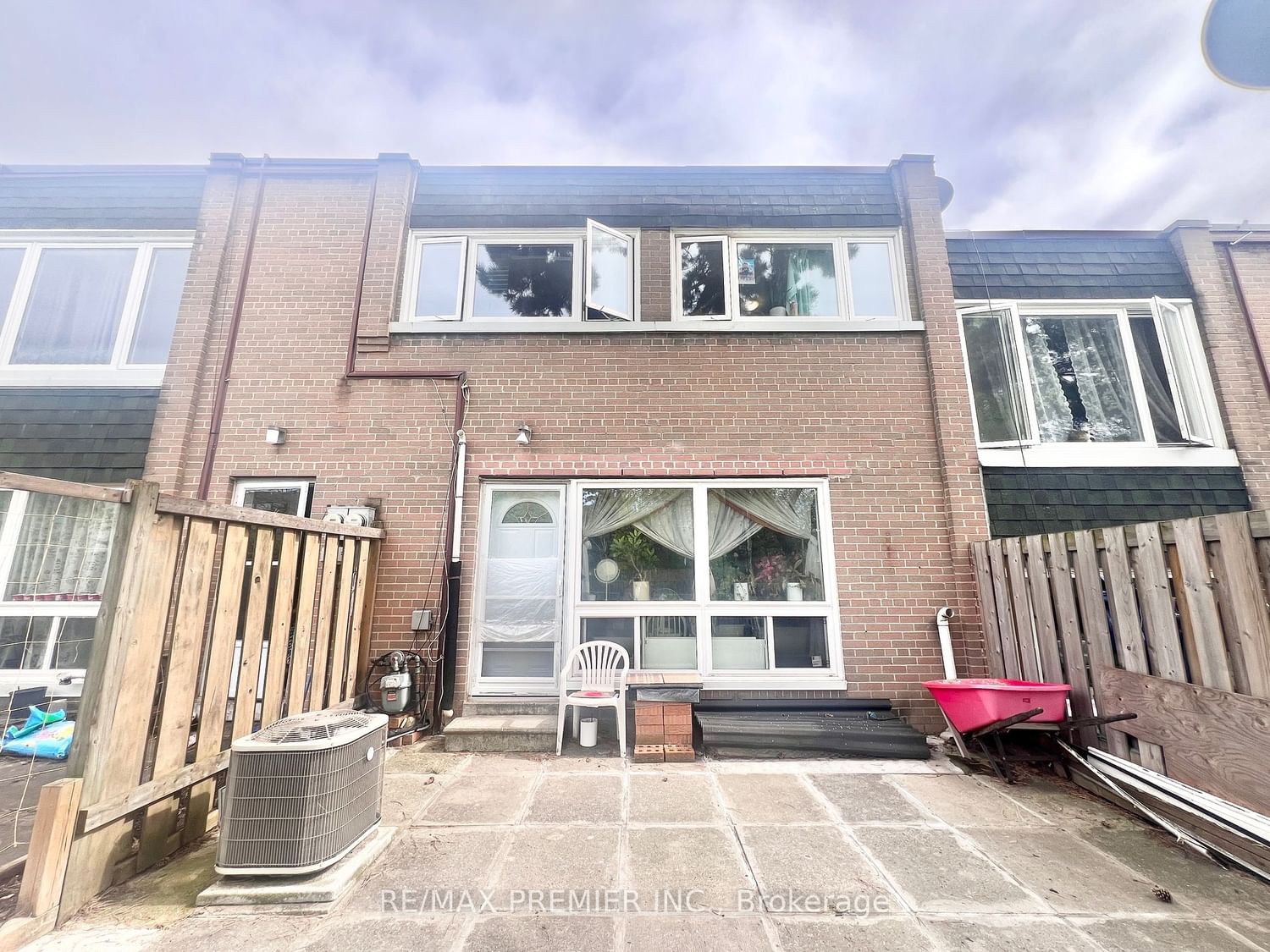 3690 Keele St, unit 8 for sale - image #2