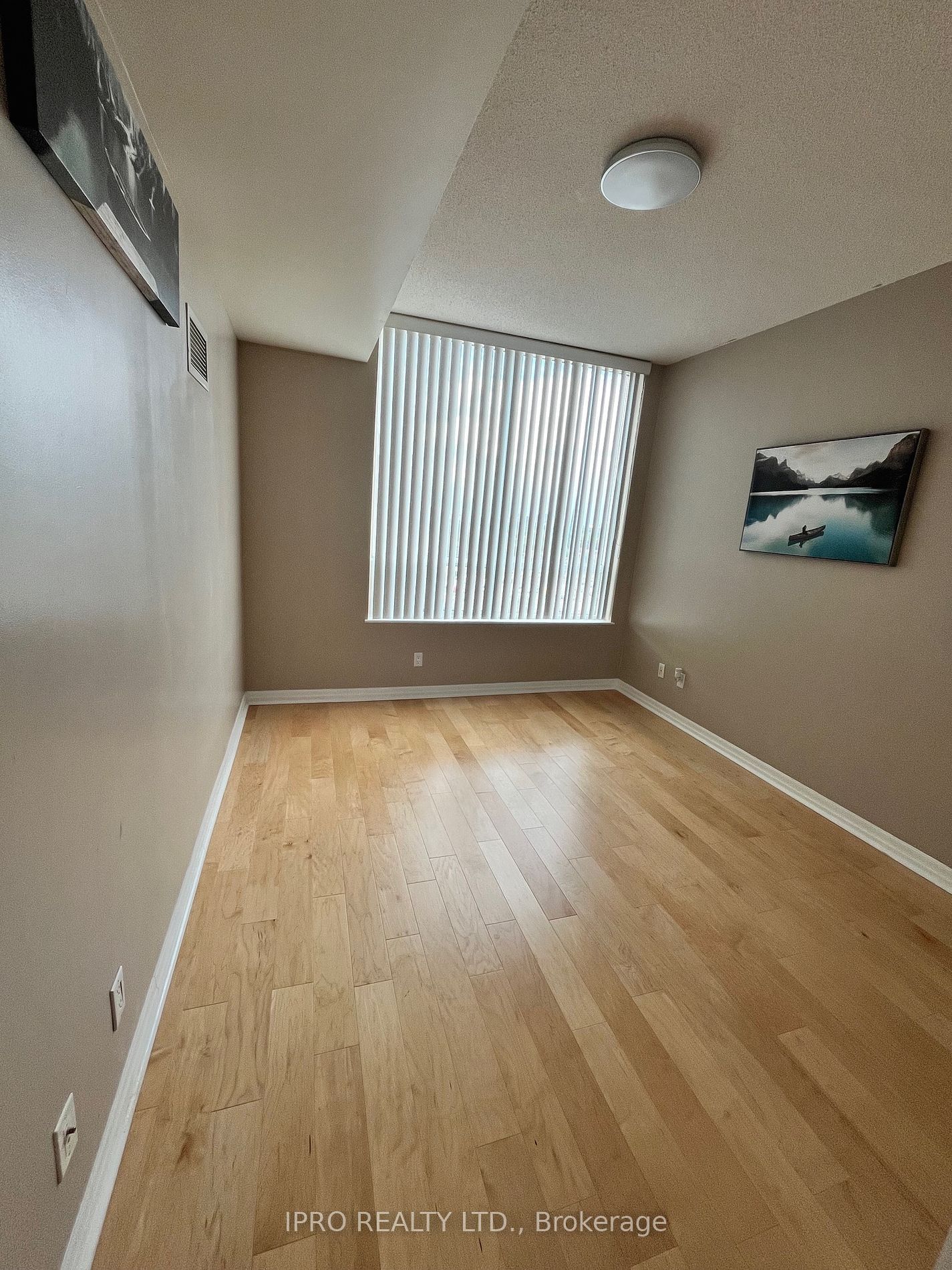 1359 Rathburn Rd, unit 1004 for sale - image #18