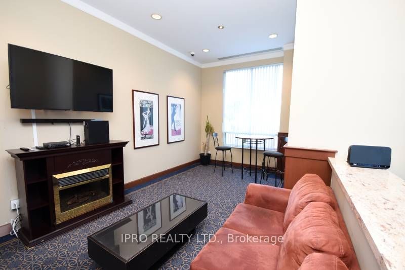 1359 Rathburn Rd, unit 1004 for sale - image #9