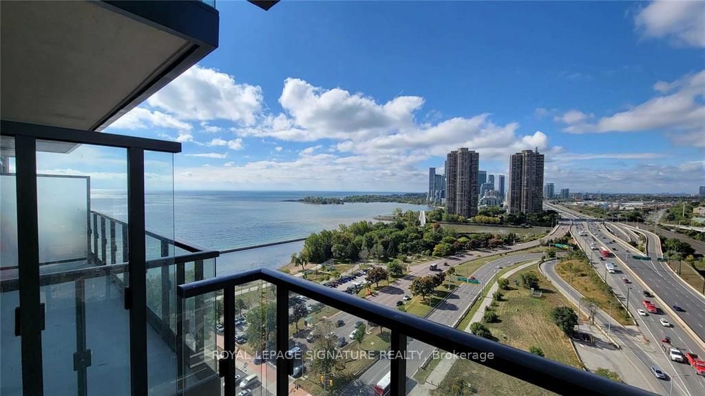 1928 Lake Shore Blvd W, unit 2115 for sale