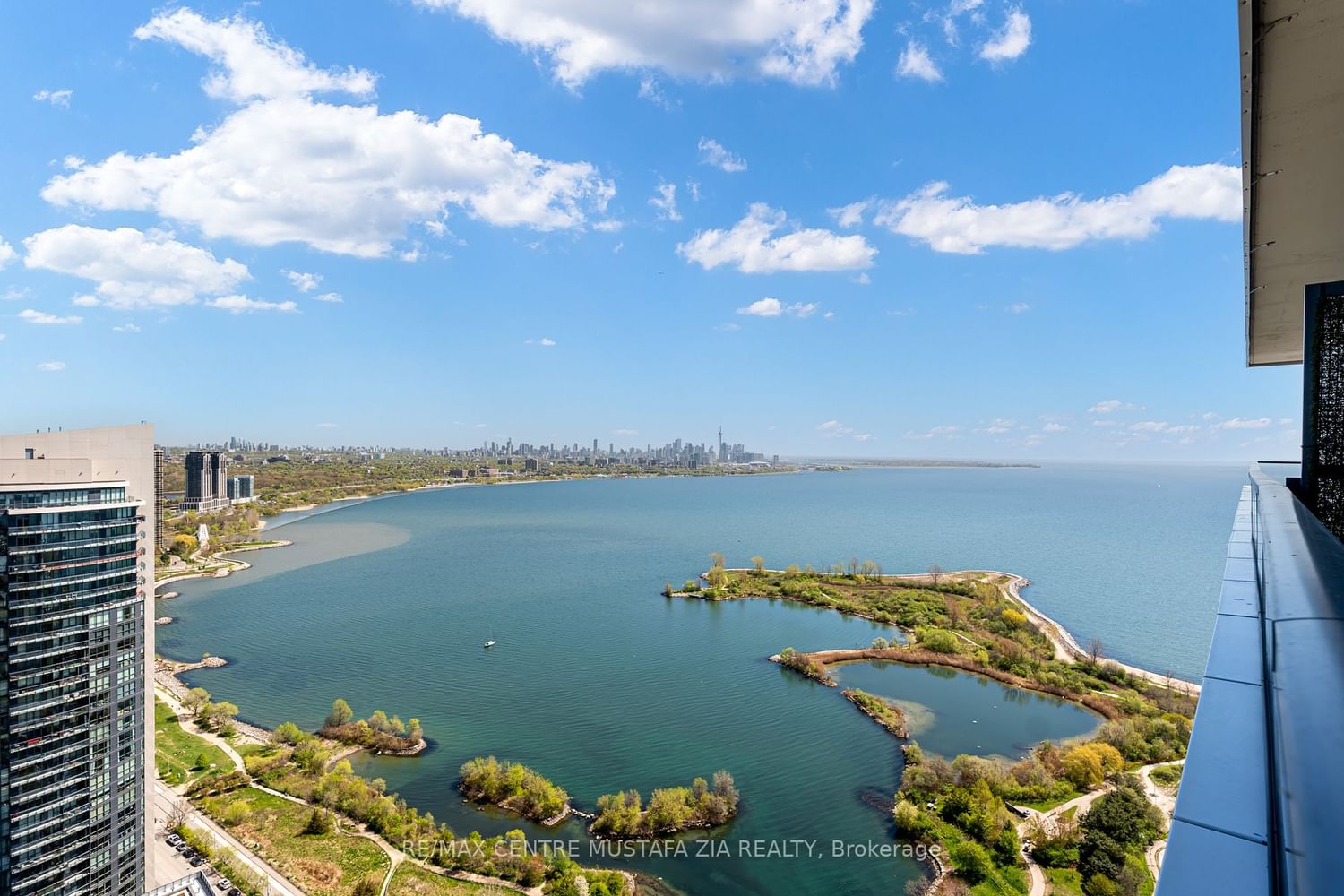 20 Shore Breeze Dr, unit 4106 for sale - image #22