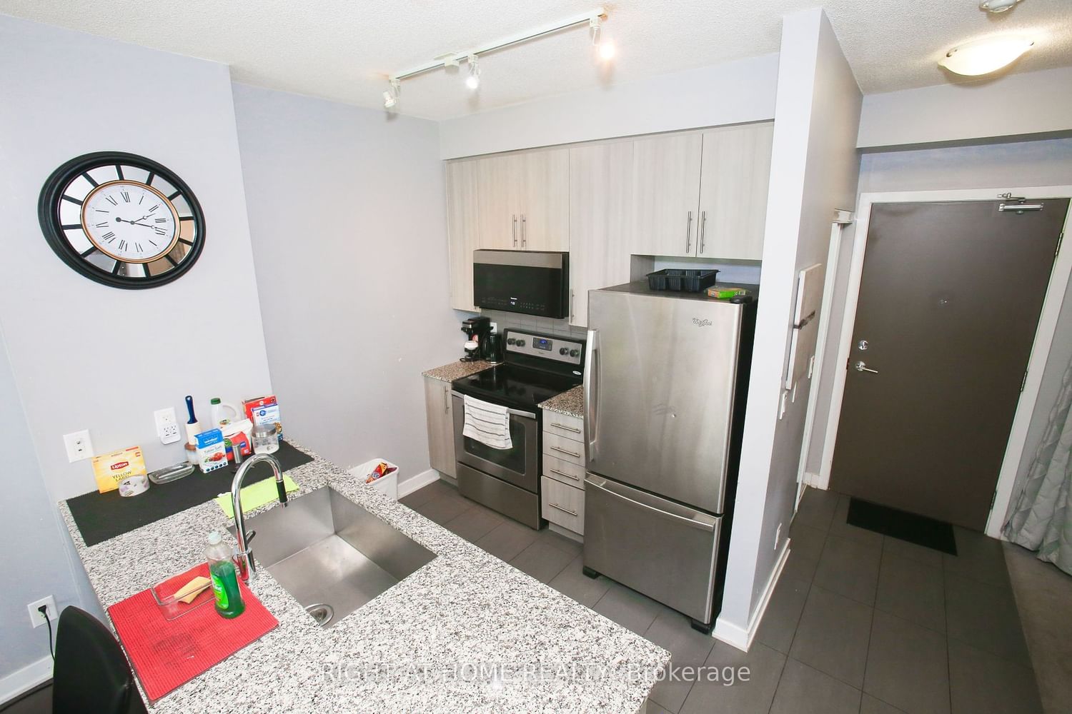 4099 Brickstone Mews W, unit 805 for sale - image #6