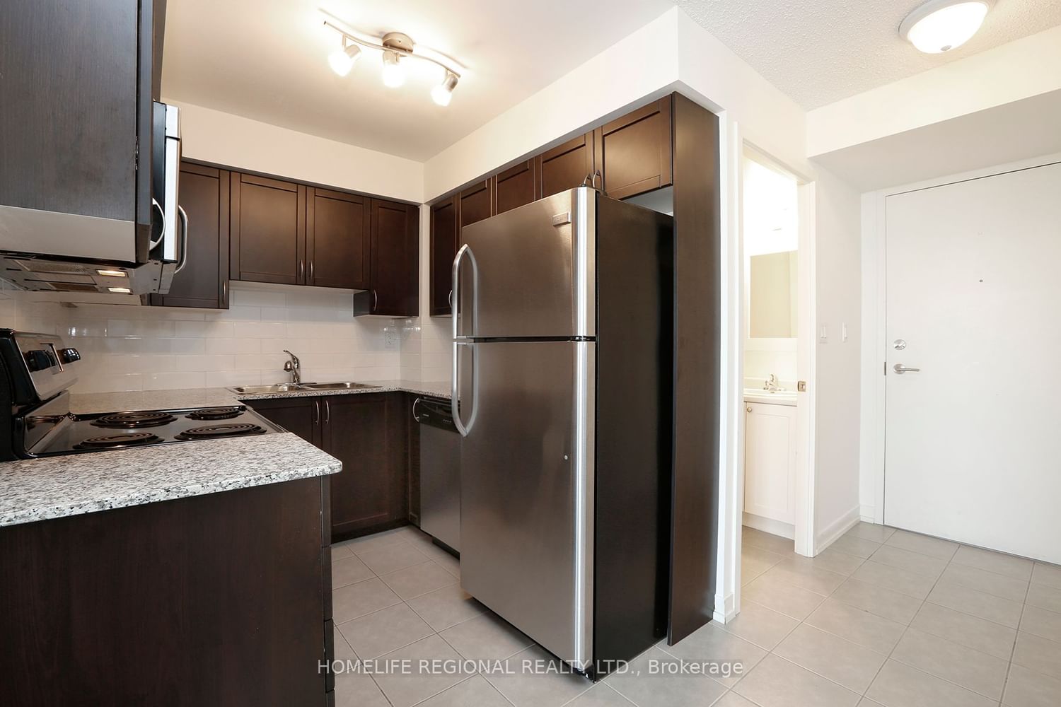 816 Lansdowne Ave, unit 1015 for sale - image #6