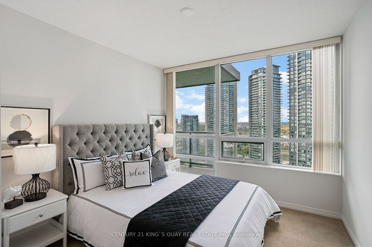 2240 Lake Shore Blvd, unit 2904 for sale