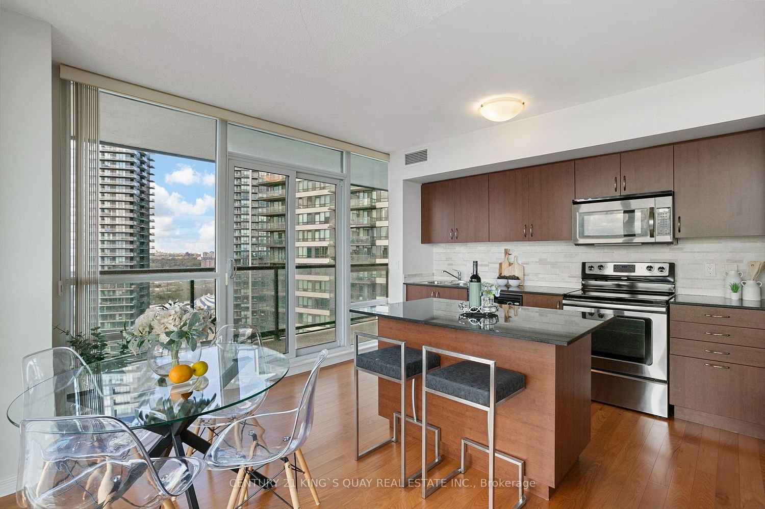 2240 Lake Shore Blvd, unit 2904 for sale