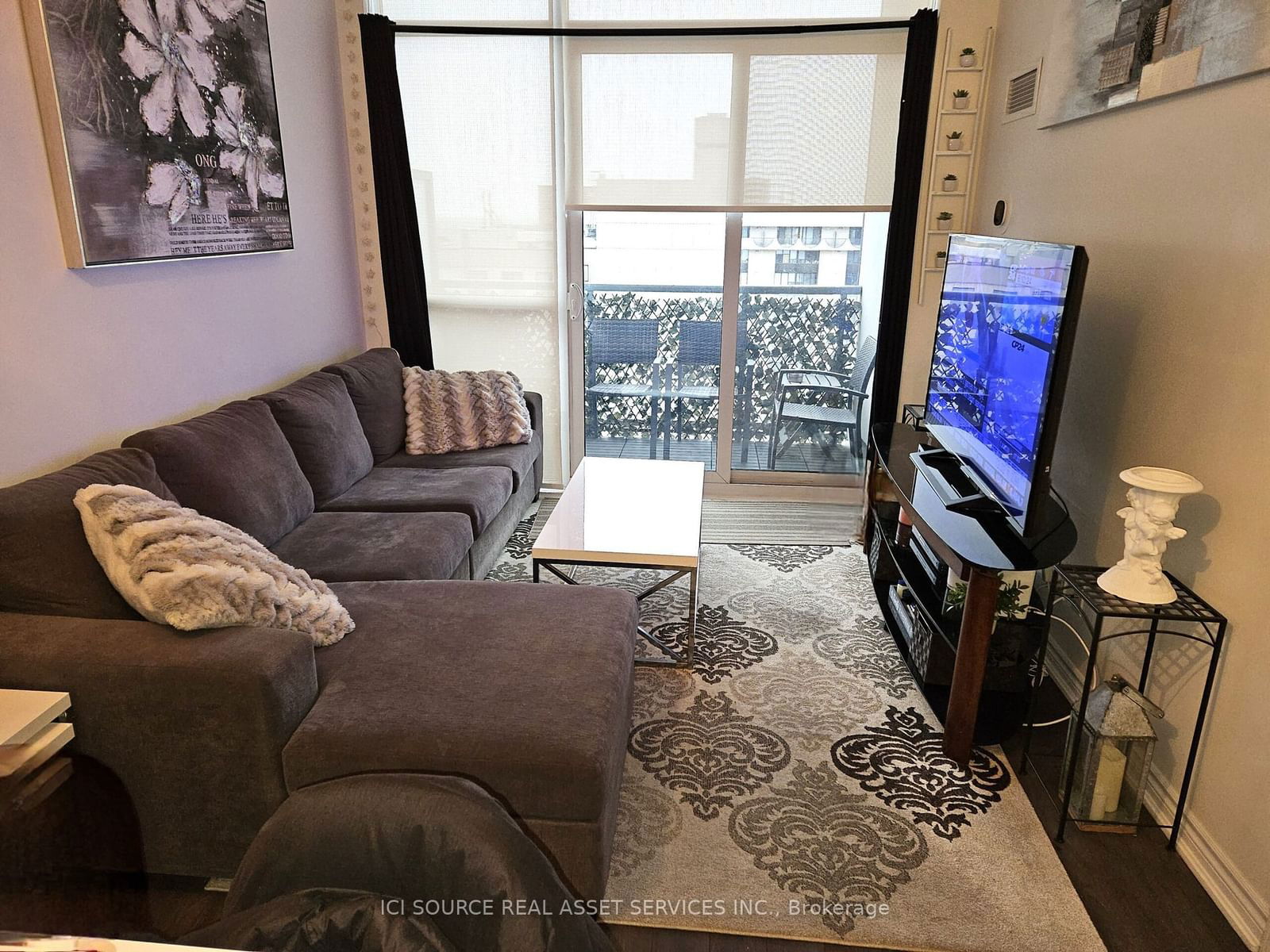 15 James Finlay Way, unit 1127 for sale - image #7