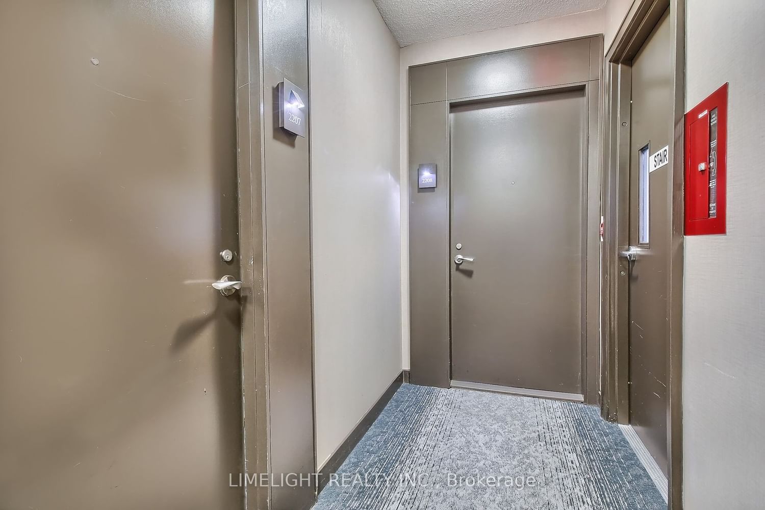 2240 Lake Shore Blvd W, unit 2208 for sale - image #3