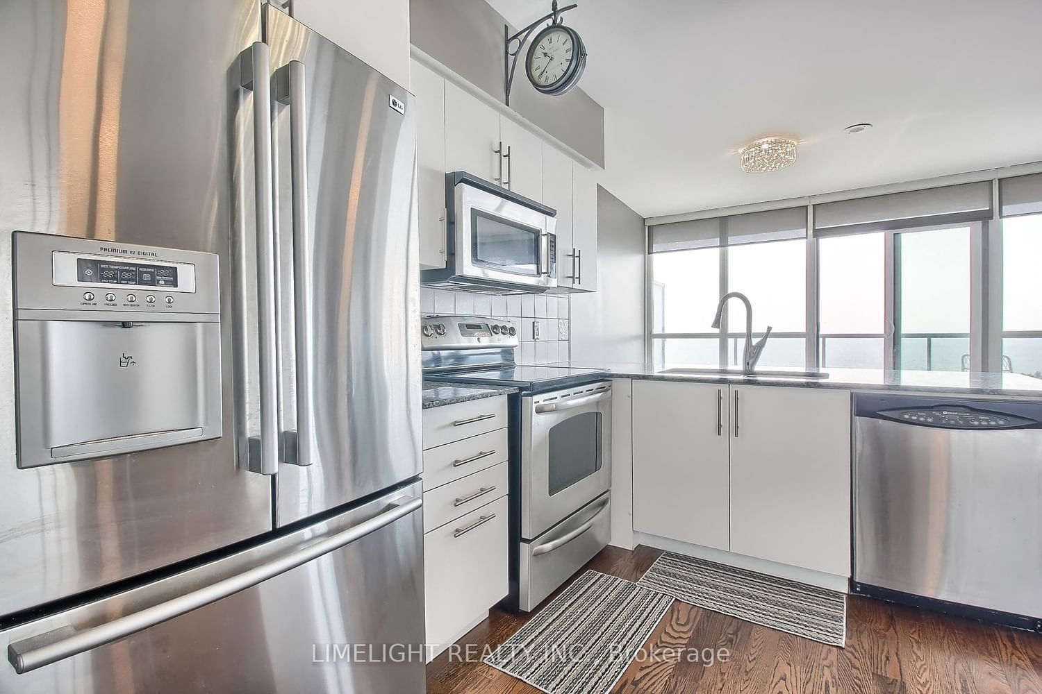 2240 Lake Shore Blvd W, unit 2208 for sale - image #8