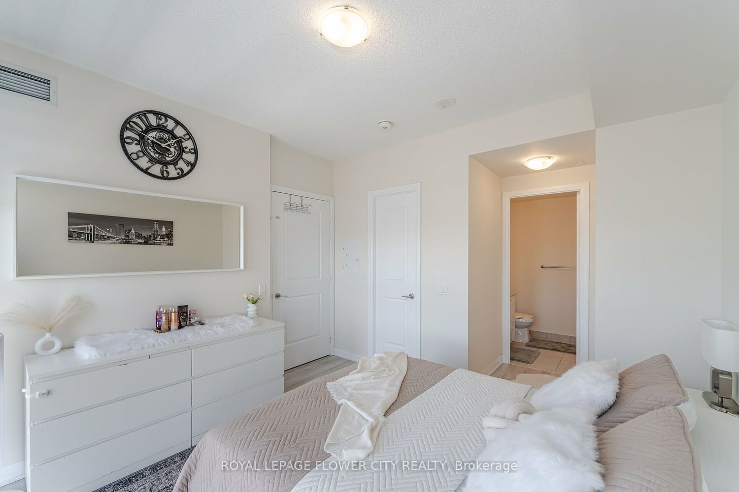 65 Watergarden Dr, unit 709 for sale - image #22