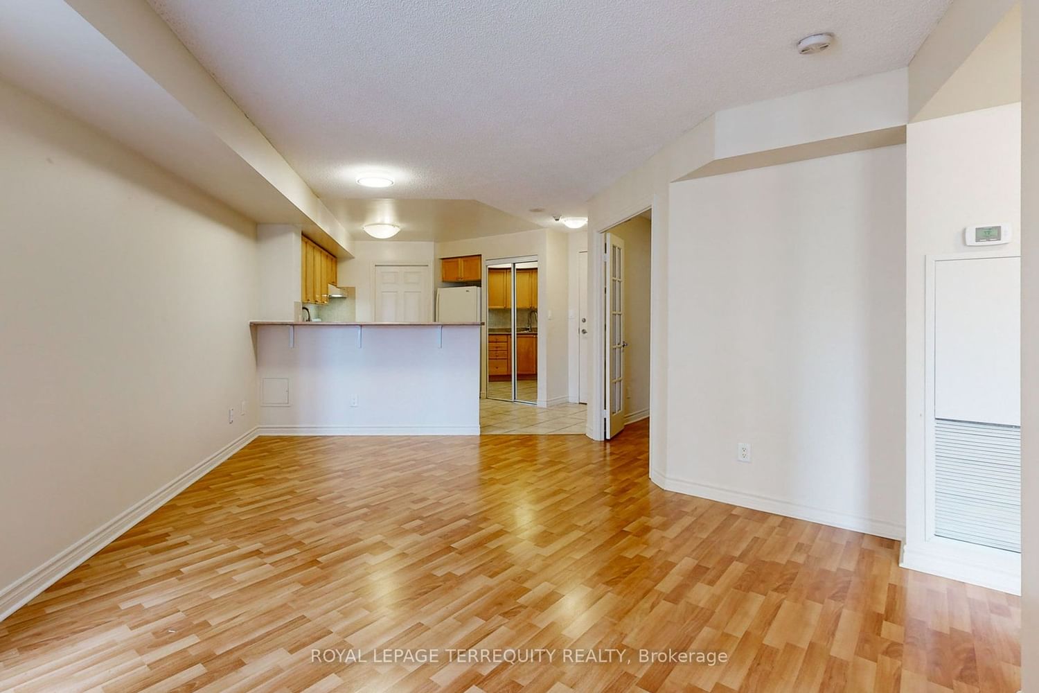 3880 Duke Of York Blvd, unit 2001 for sale - image #13