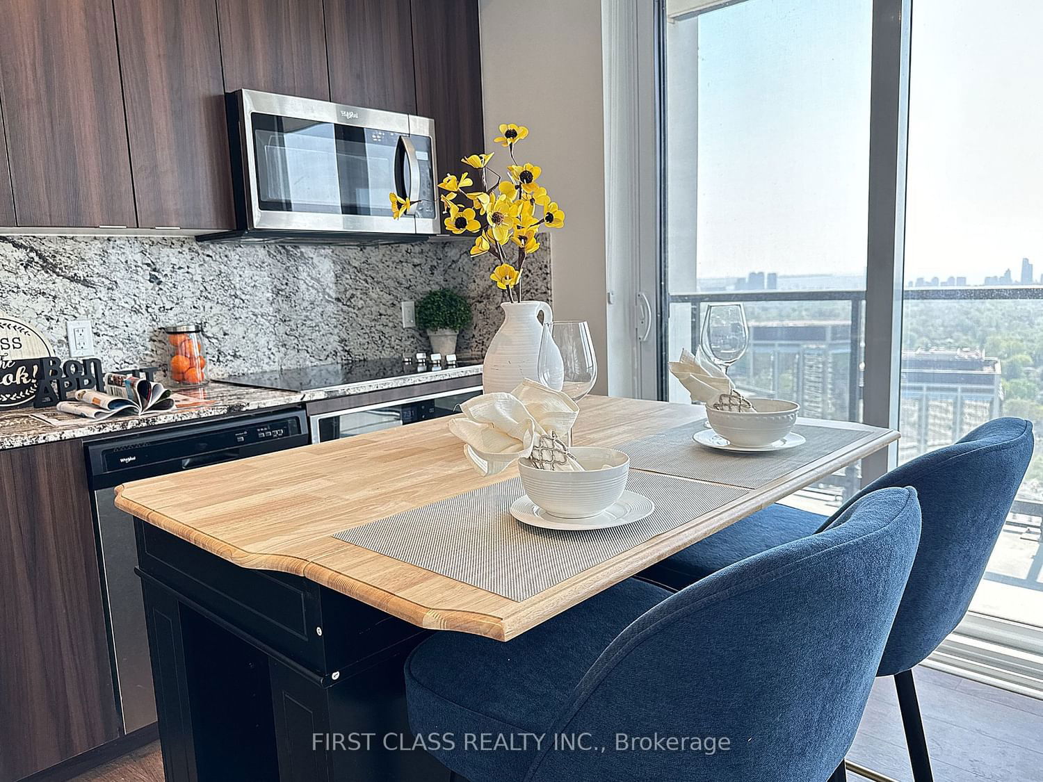 5 Mabelle Ave, unit 3329 for sale - image #8