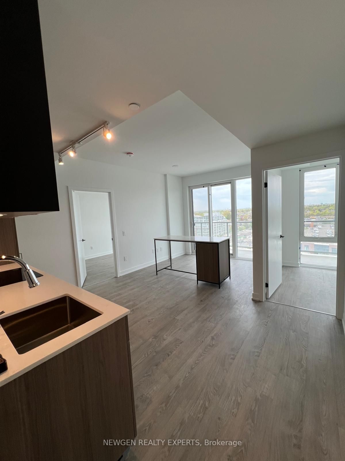 220 Missinnihe Way, unit 1101 for rent