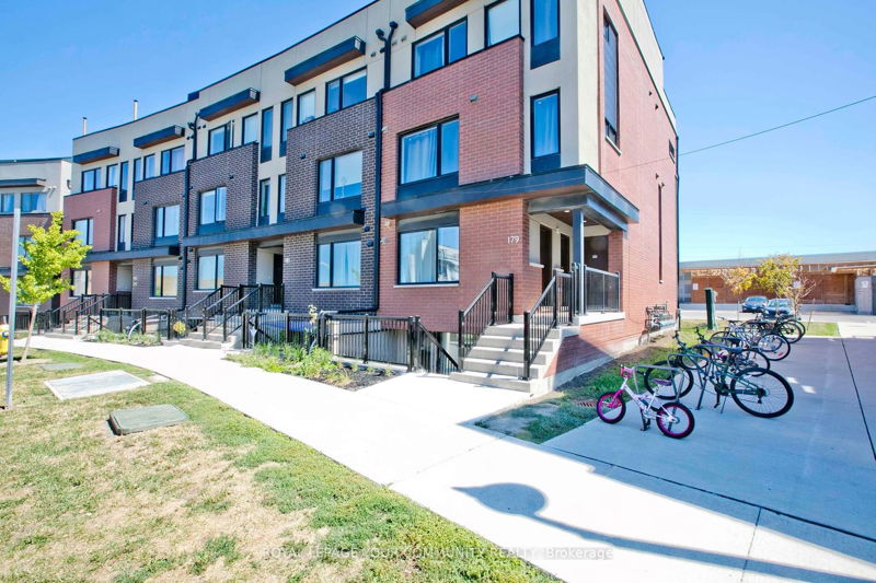 179 William Duncan Rd, unit 2 for sale - image #1