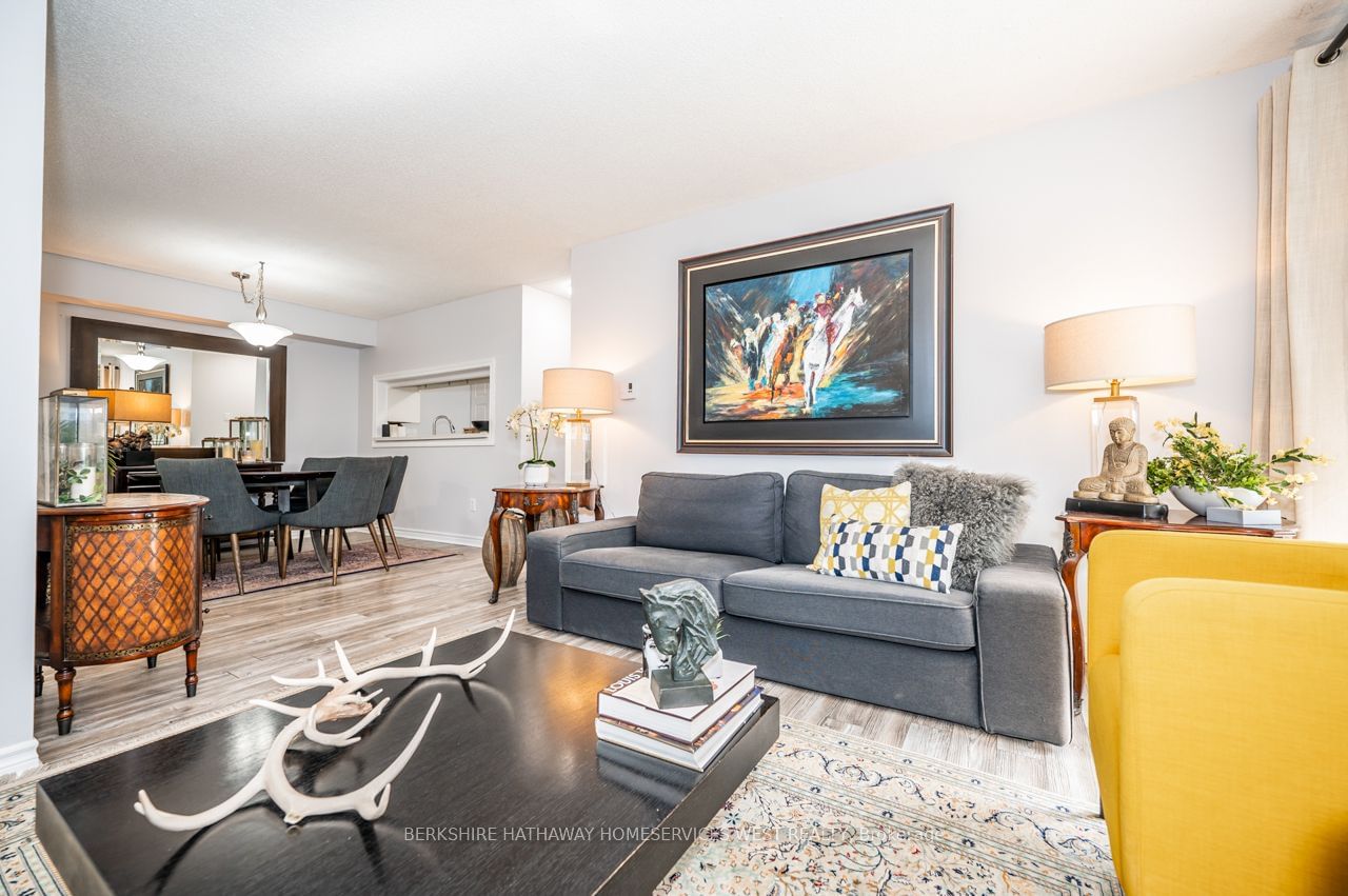 1450 Glen Abbey Gate, unit 1013 for sale - image #10