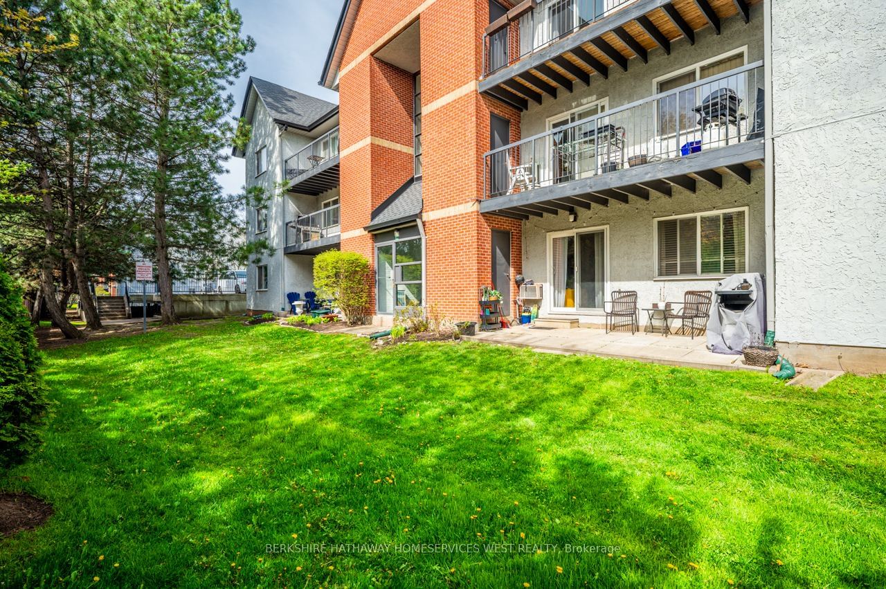 1450 Glen Abbey Gate, unit 1013 for sale - image #32