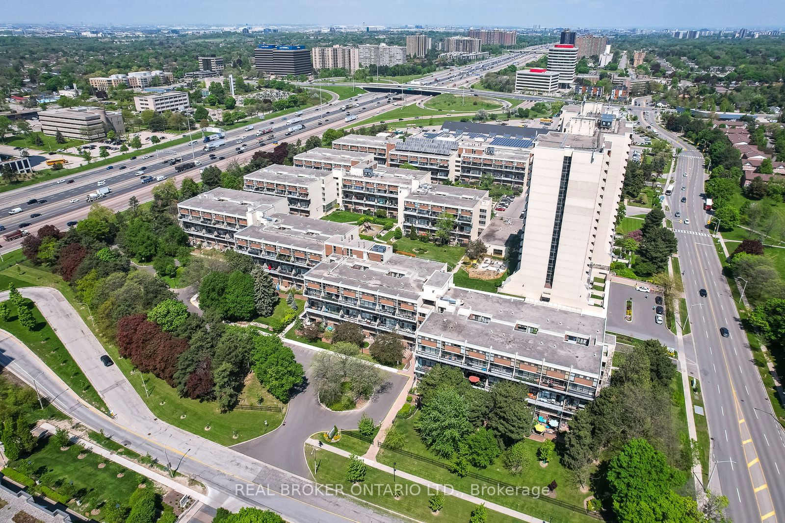 Queenscourt Condos, Etobicoke, Toronto