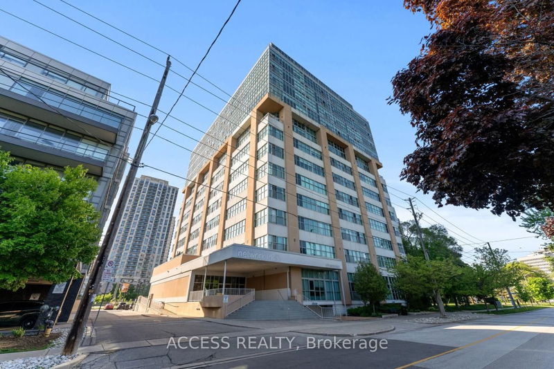 2 Fieldway Rd, unit 606 for sale - image #1