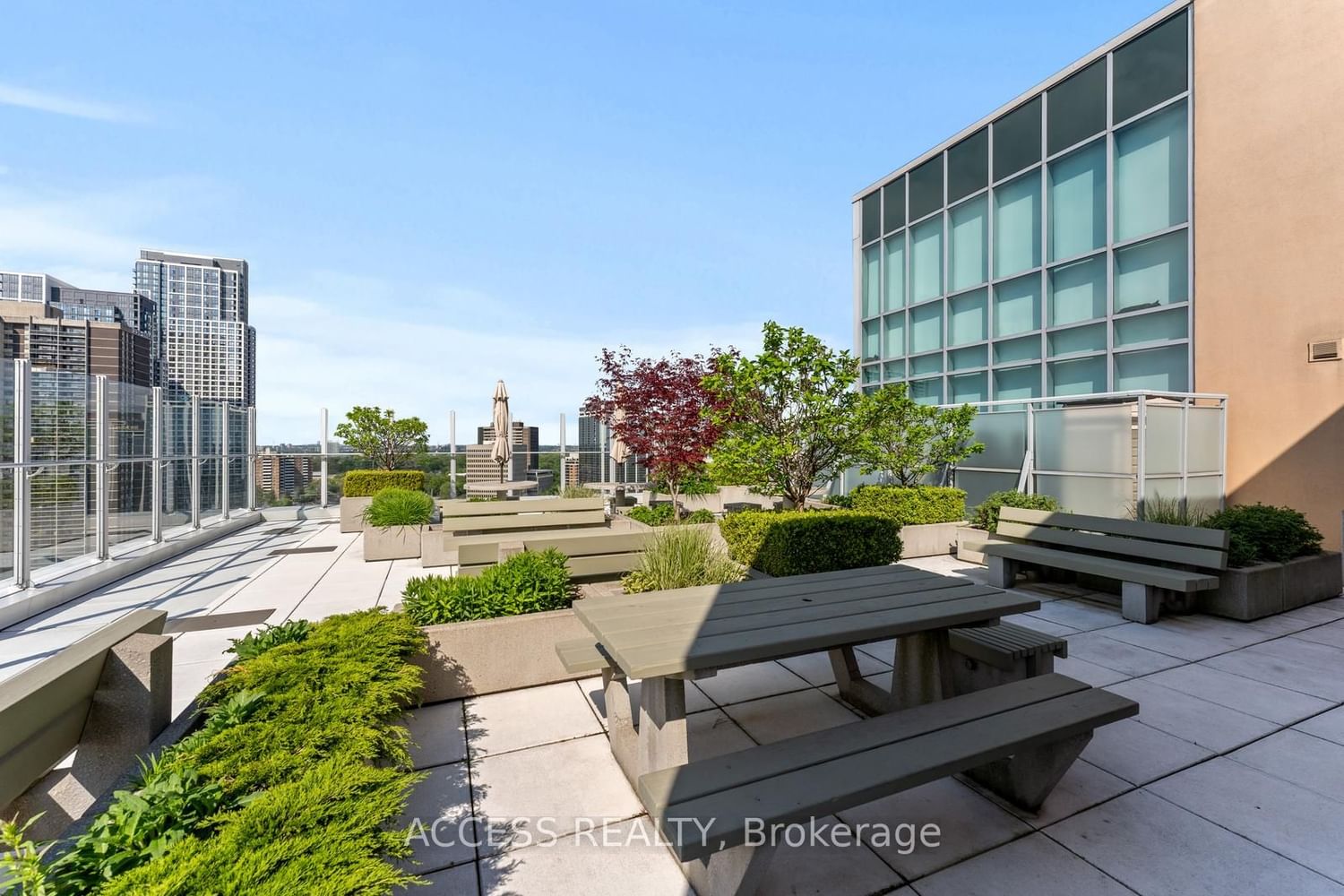 2 Fieldway Rd, unit 606 for sale - image #34