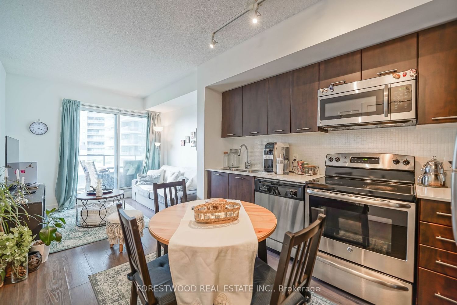 2220 Lake Shore Blvd W, unit 1003 for sale