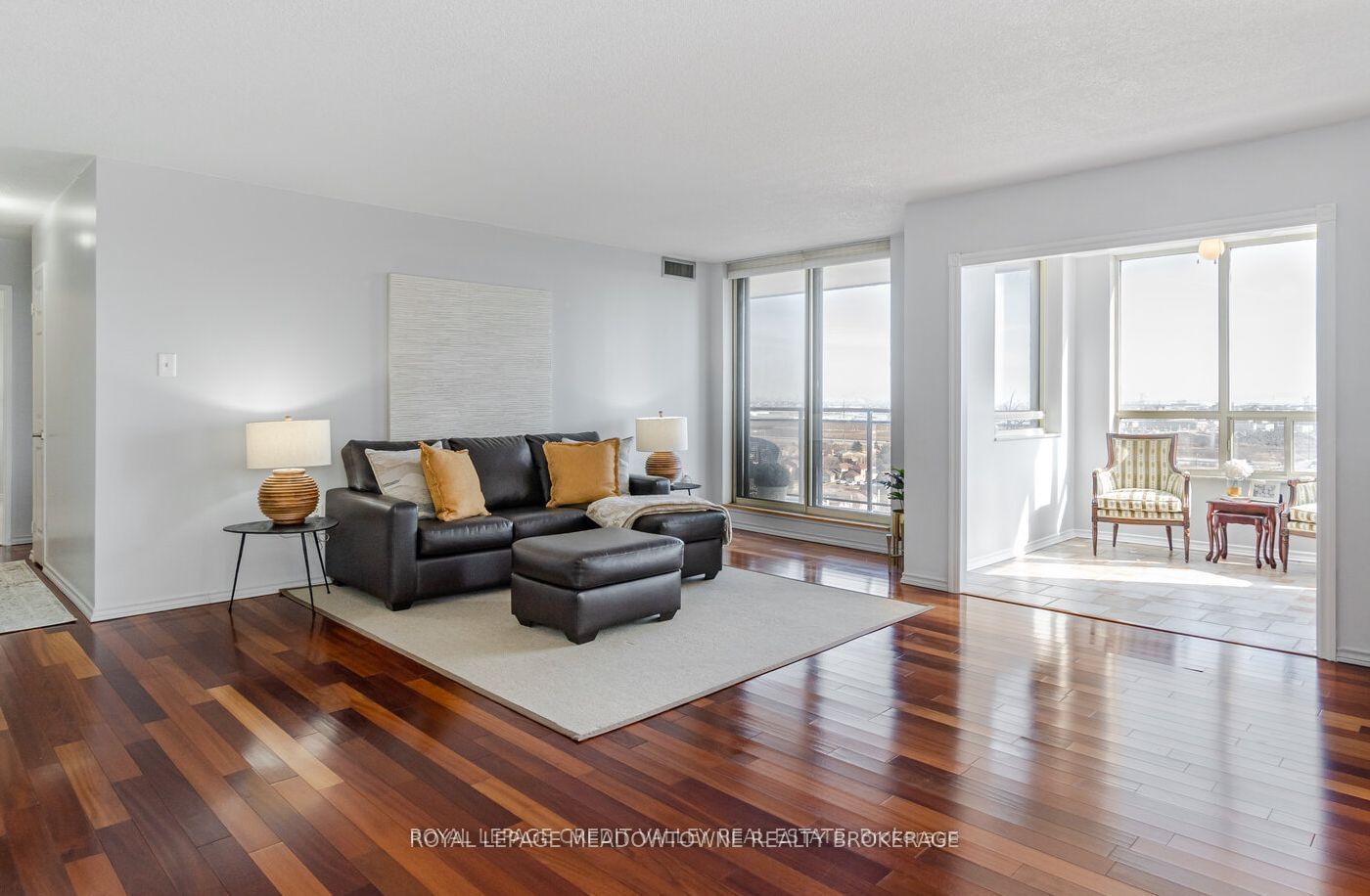 20 Cherrytree Dr, unit 1512 for sale - image #6