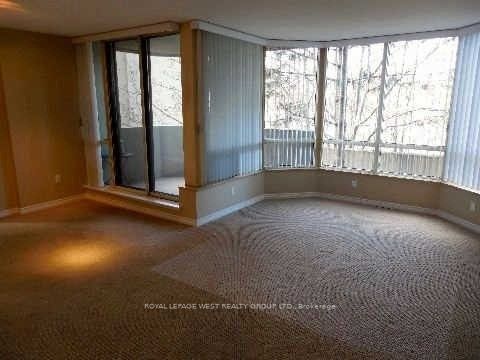 1320 Islington Ave, unit 201 for sale - image #6