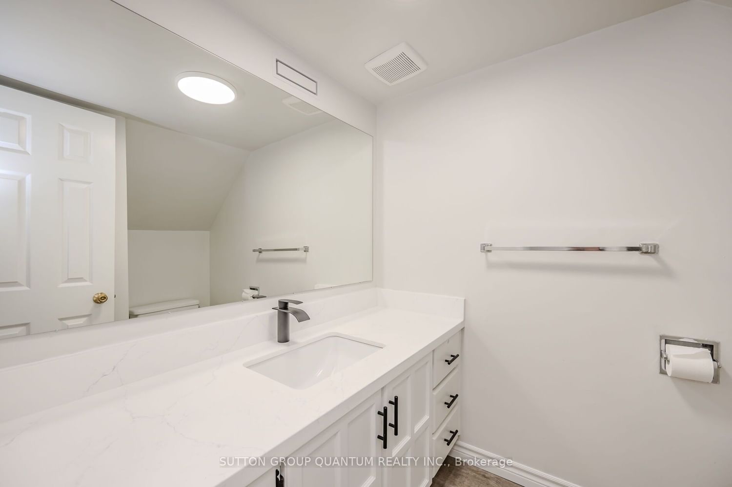 333 Meadows Blvd, unit 100 for sale - image #5