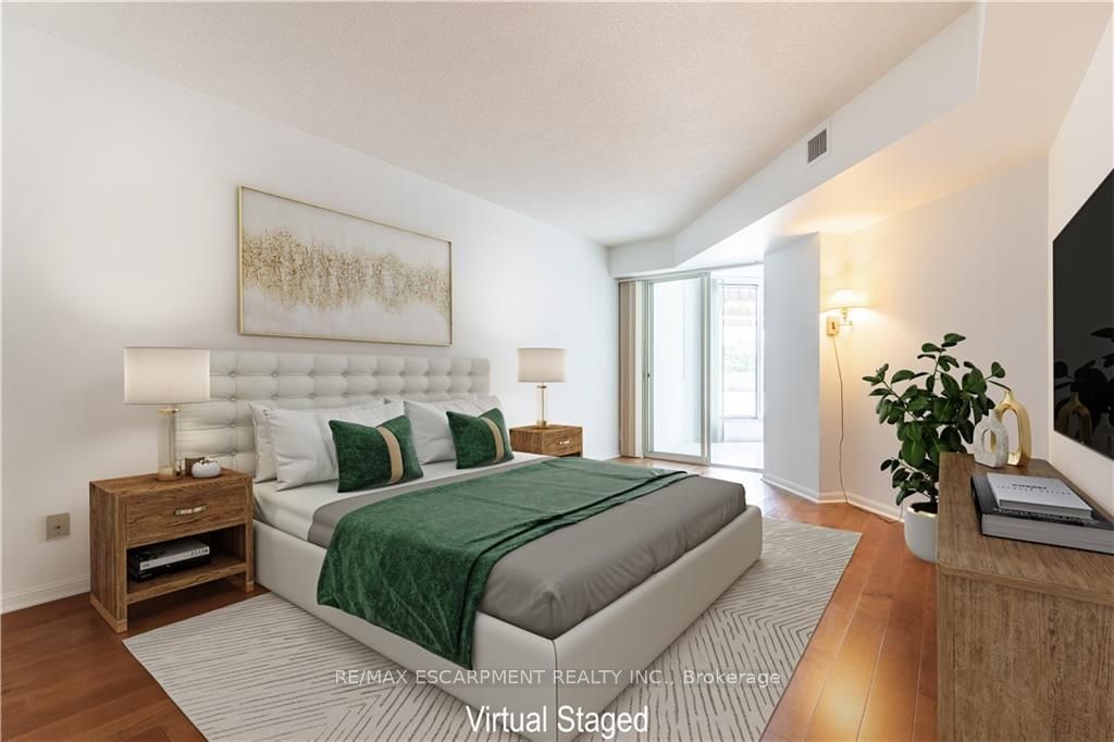 415 Locust St, unit 303 for sale - image #19