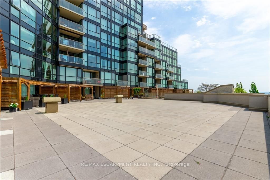 415 Locust St, unit 303 for sale - image #29