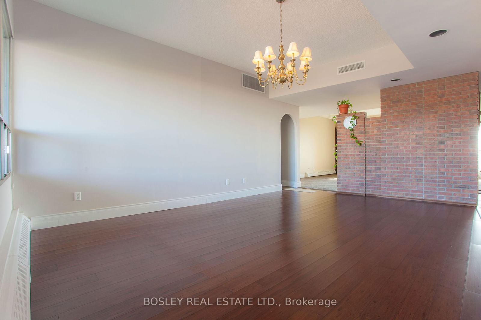 335 Mill Rd, unit PH2 for sale - image #12