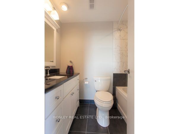 335 Mill Rd, unit PH2 for sale - image #8