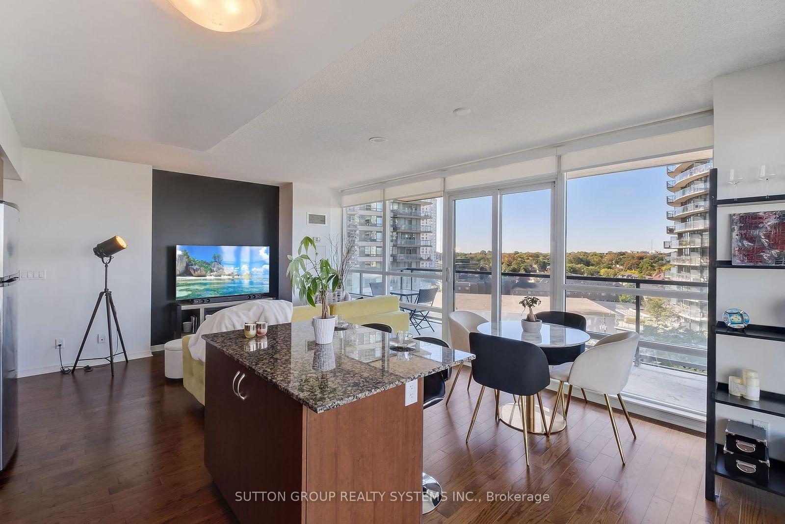 2230 Lake Shore Blvd W, unit 804 for sale - image #11