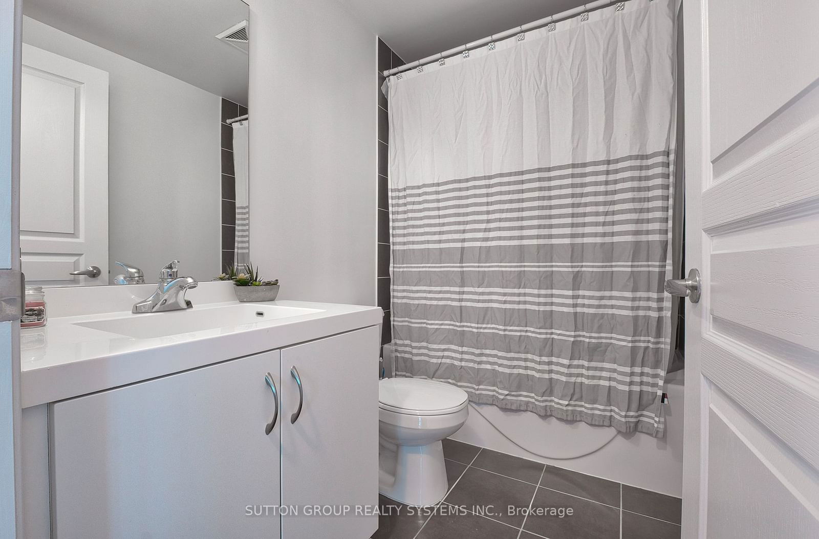 2230 Lake Shore Blvd W, unit 804 for sale - image #21