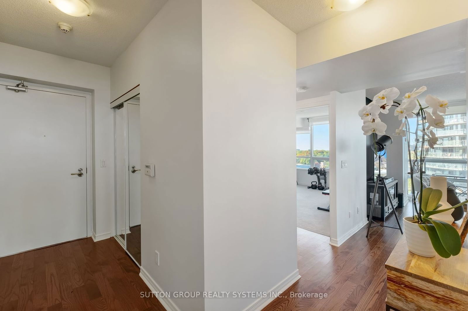 2230 Lake Shore Blvd W, unit 804 for sale - image #4